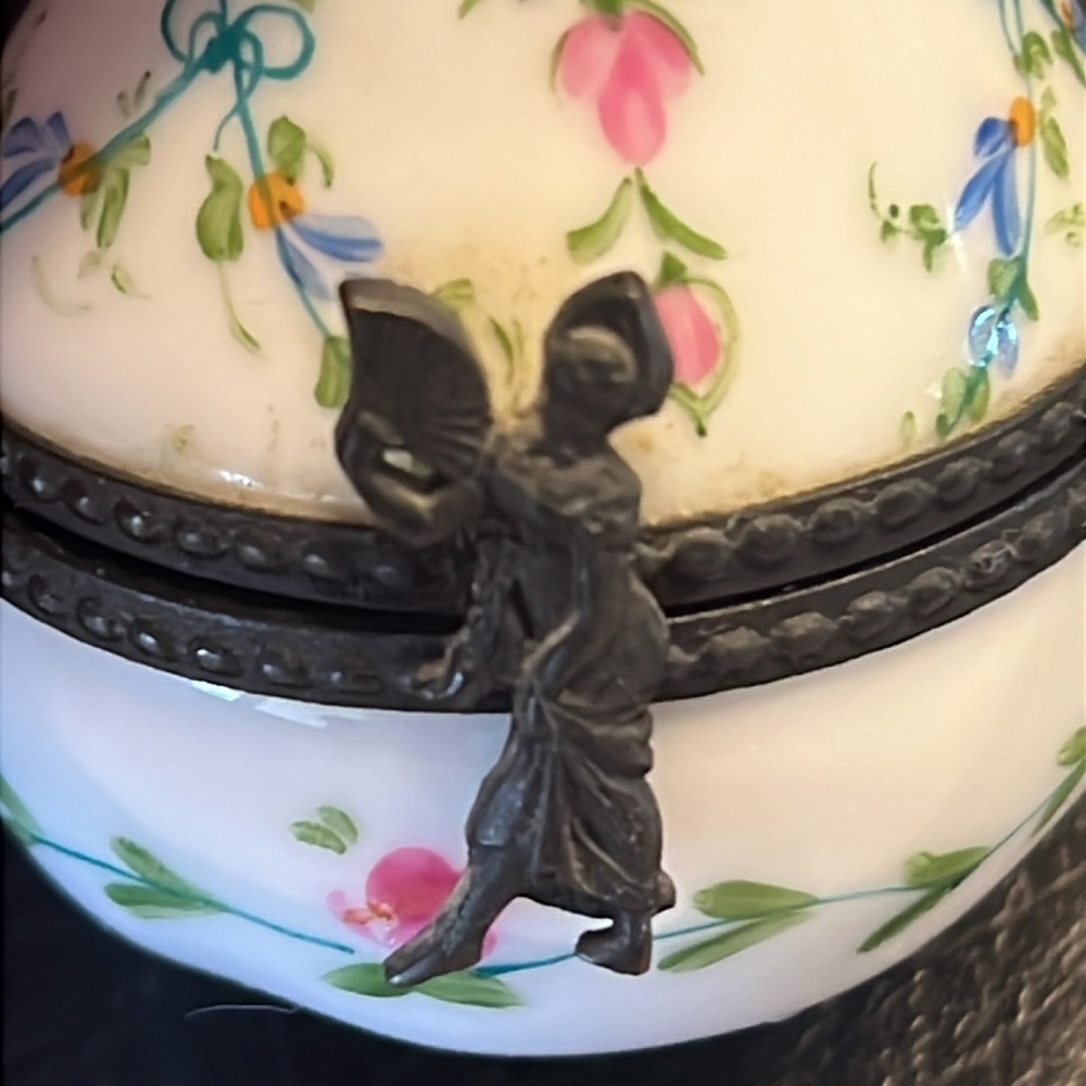 LIMOGES France Peint Main Pear Trinket - Picture 6 of 11